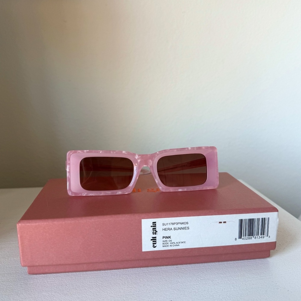 Cult Gaia Hera Sunglasses - Pink